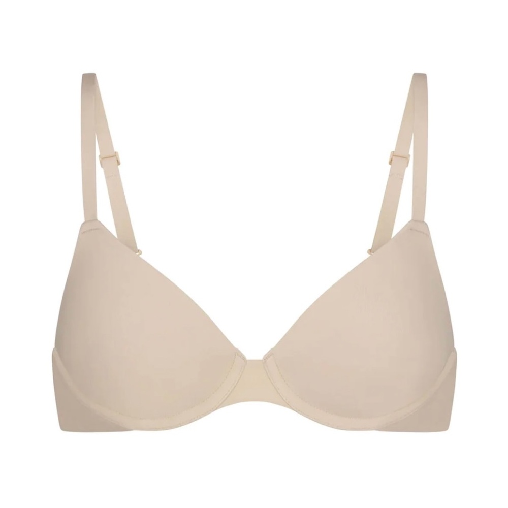 Skims T-Shirt Bra In Sand Size 38D NWT